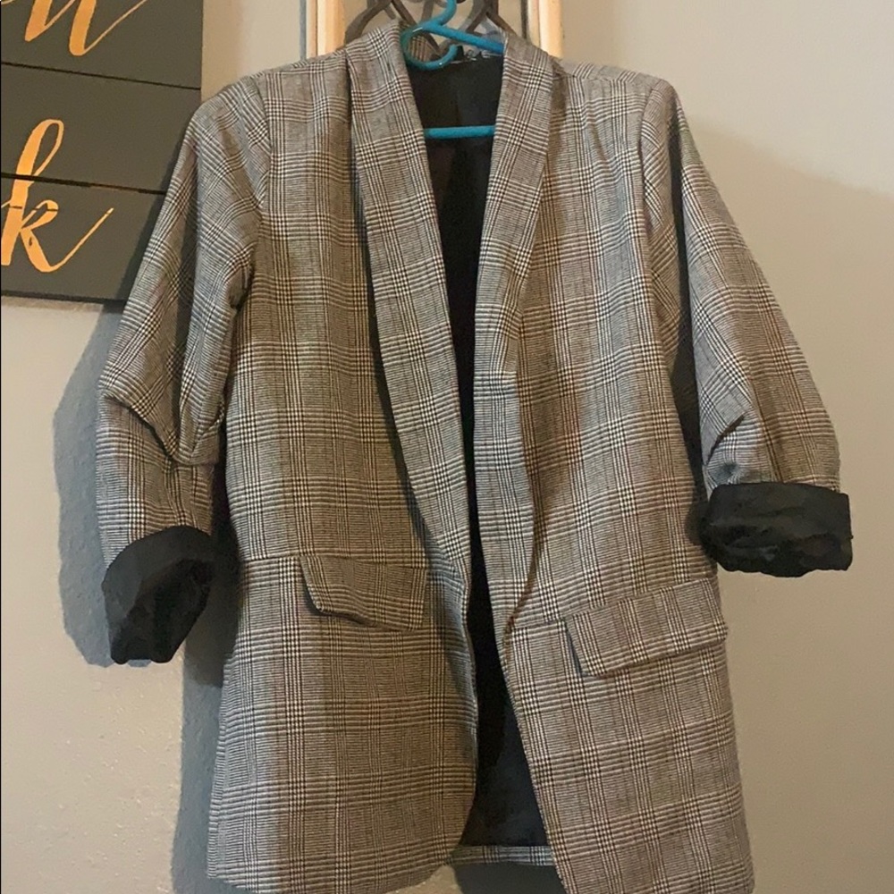 Cute Blazer from forever21 Size large